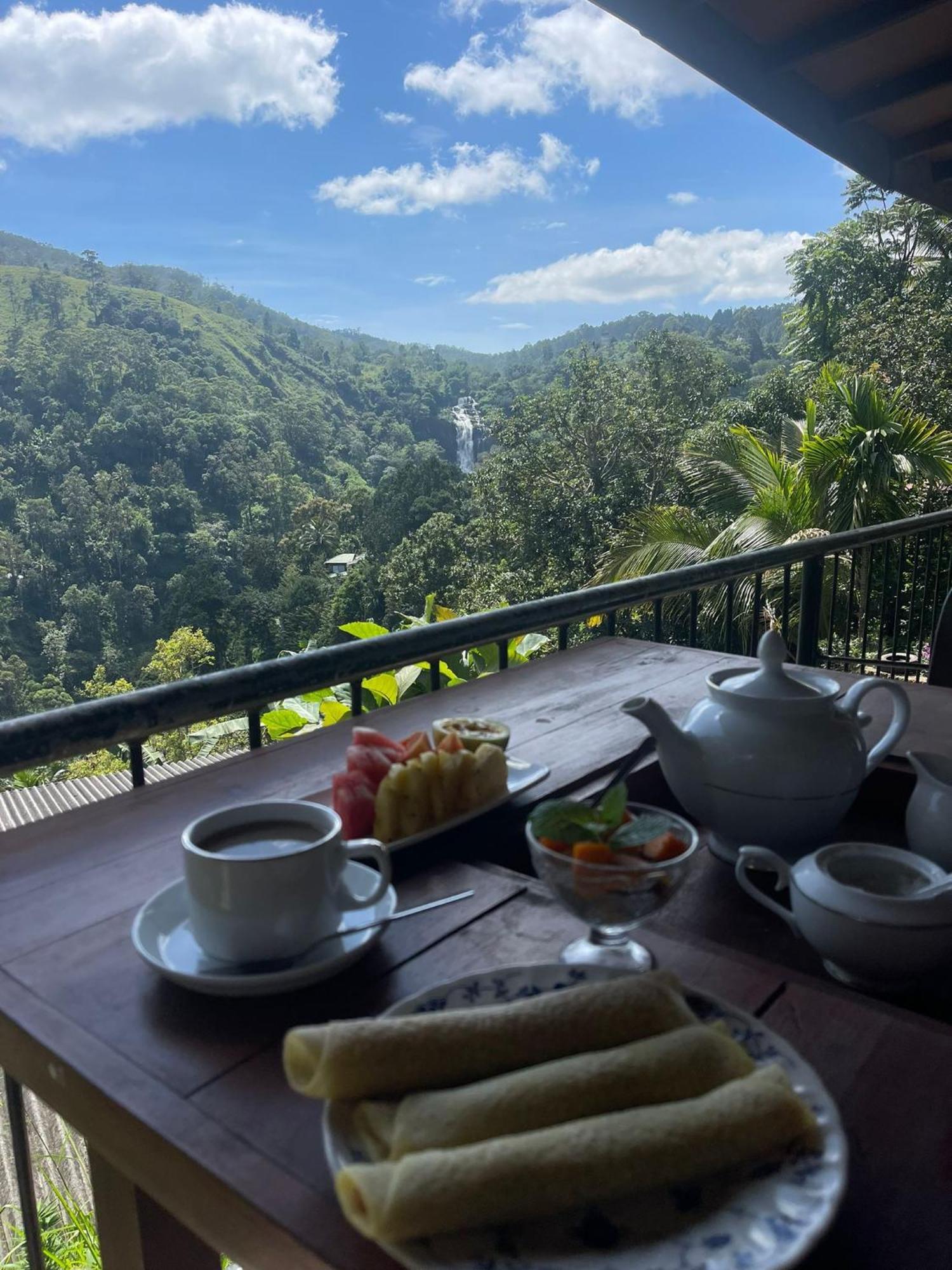 Divine View Homestay Ella Exterior foto